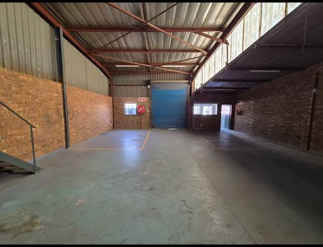 263M² WAREHOUSE TO LET IN WADEVILLE